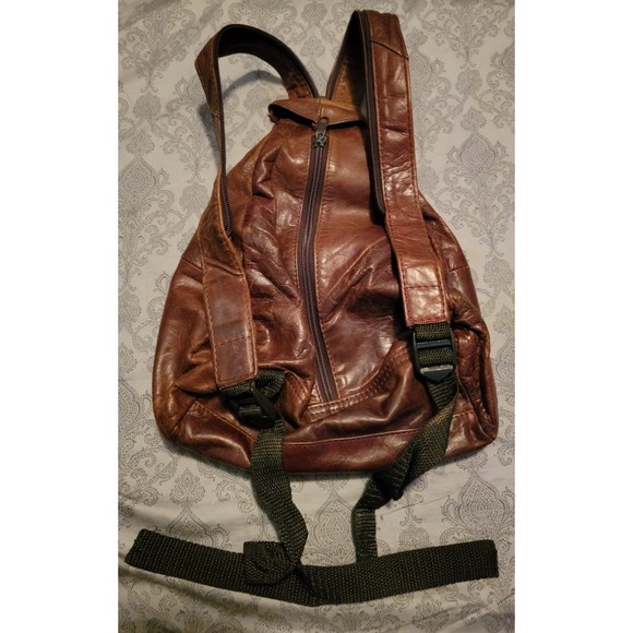 Genuine leather sling bag